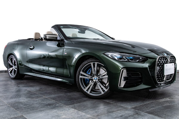 4シリーズカブリオレM440i xドライブ 4WD