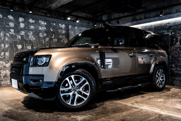 ディフェンダー 110X 3.0L D300 4WD