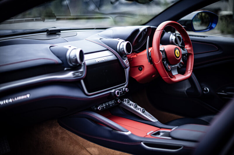 フェラーリ・GTC4ルッソT(2019)王道から少し外れたフェラーリに惹かれる理由