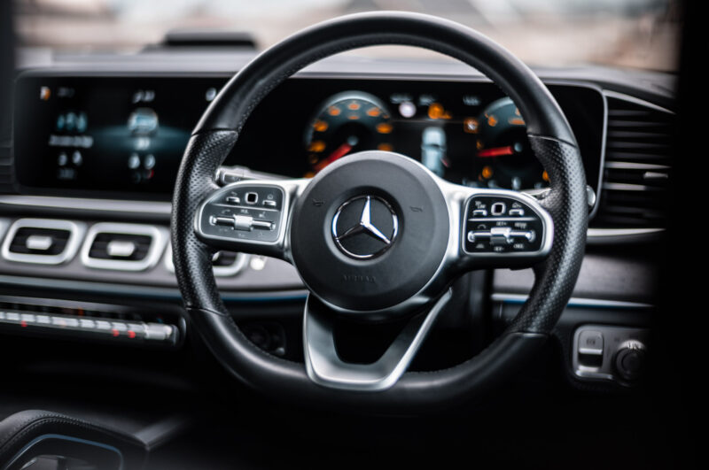 メルセデス・ベンツ・GLE400dクーペ（2022） SUVの常識を書き換える足回り