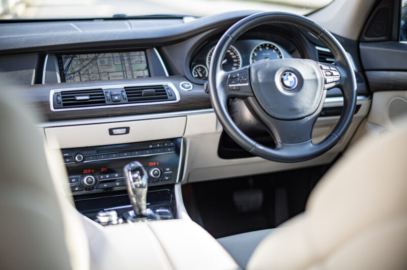 BMW・550i グランツーリスモ（2010）わがままなクルマ選びの終着点