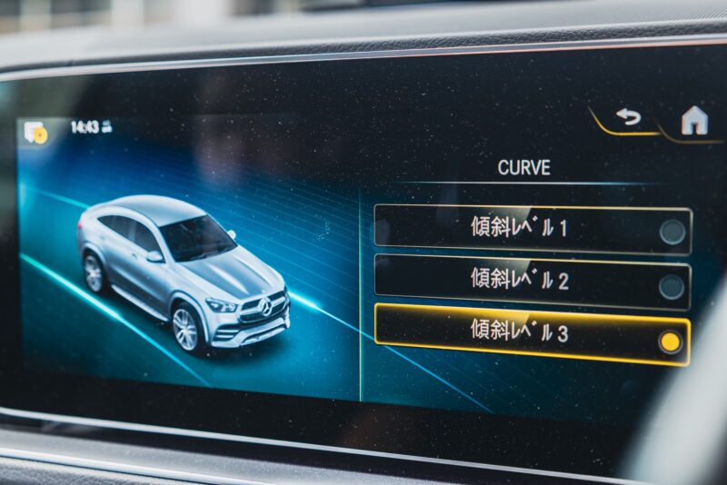 メルセデス・ベンツ・GLE400dクーペ(2022) SUVの常識を書き換える足回り