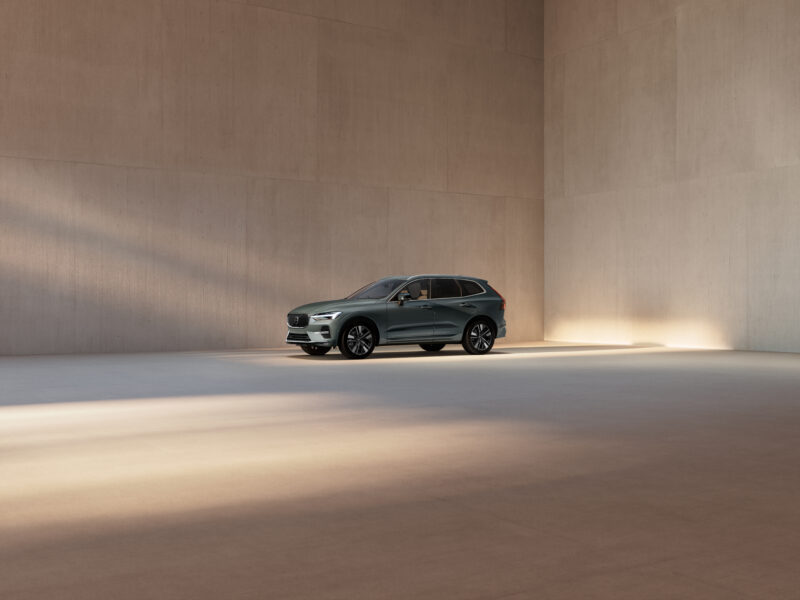 ボルボXC60　ラインナップ変更と50台限定の特別モデル発売