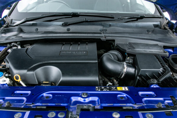 Eペイス 2.0L P200 4WD