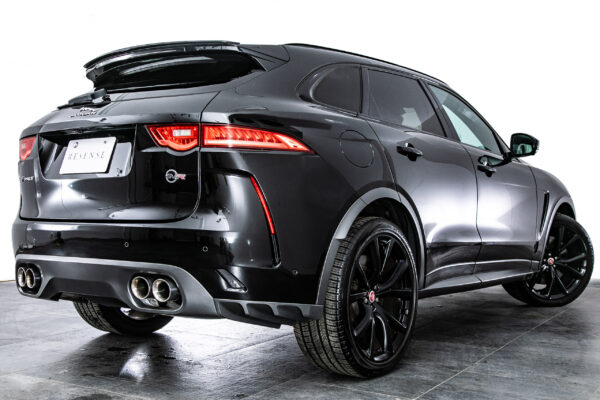 Fペイス SVR 5.0L P550 4WD