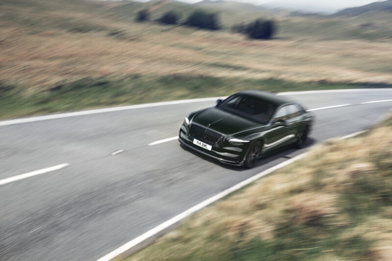 「S」モデルも復活 ベントレー 新型フライングスパー発表と受注開始