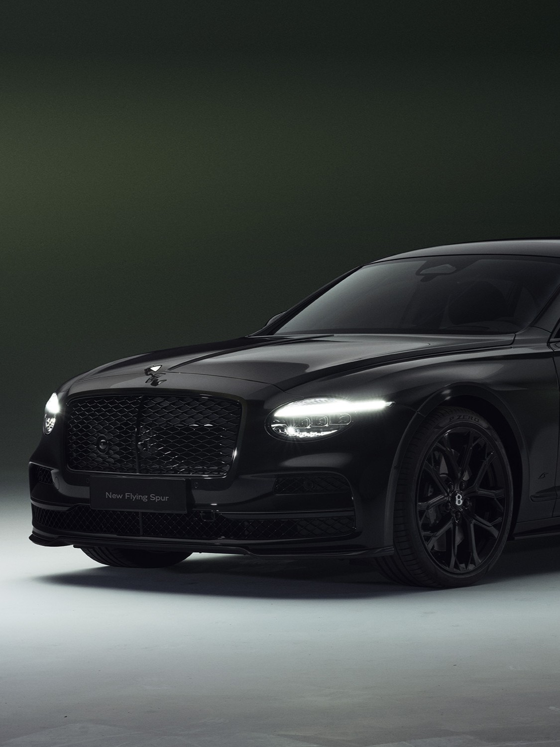 「S」モデルも復活 ベントレー 新型フライングスパー発表と受注開始