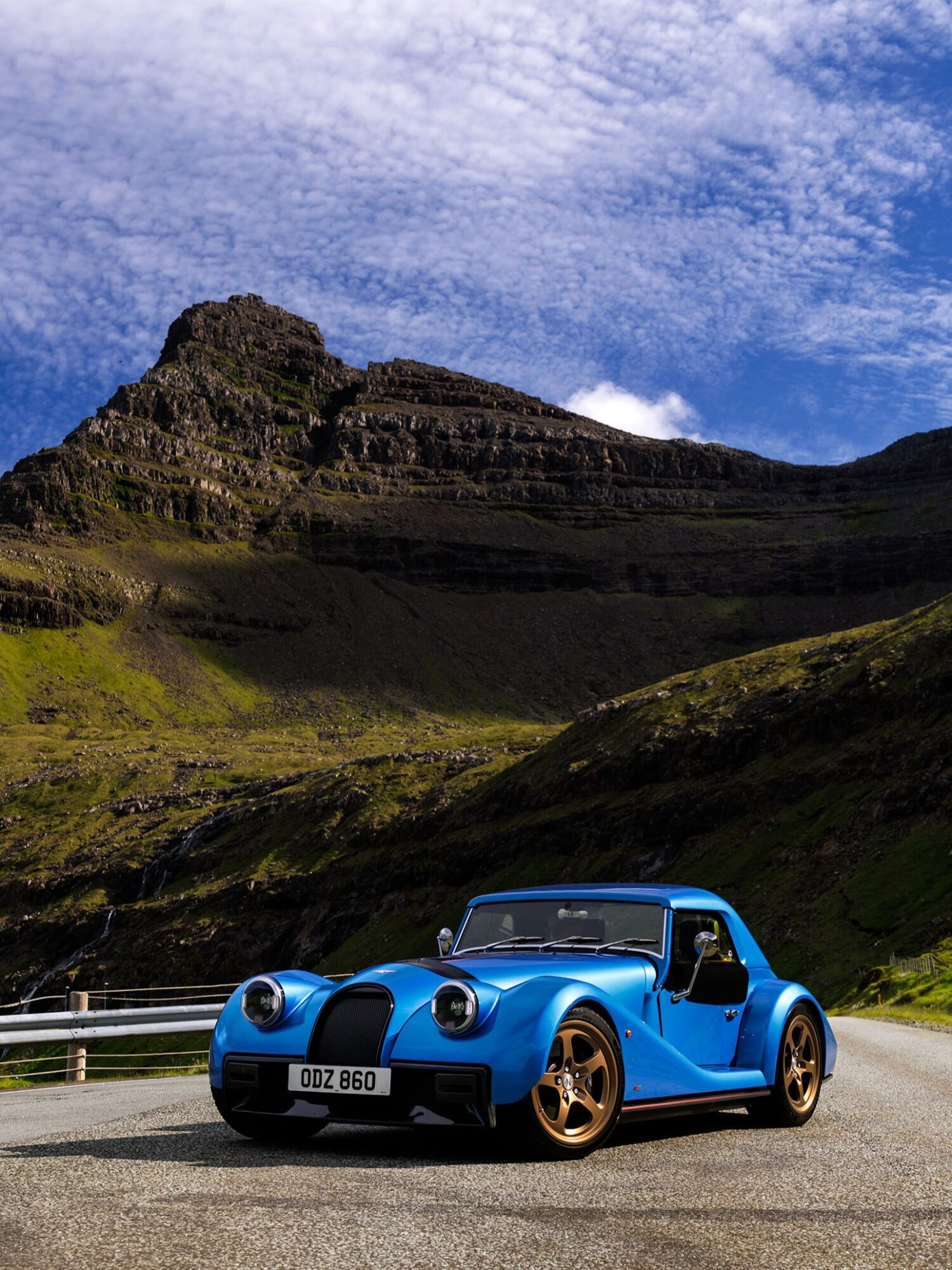モーガンの新たな章 スーパースポーツ400登場 新たな成長段階へ