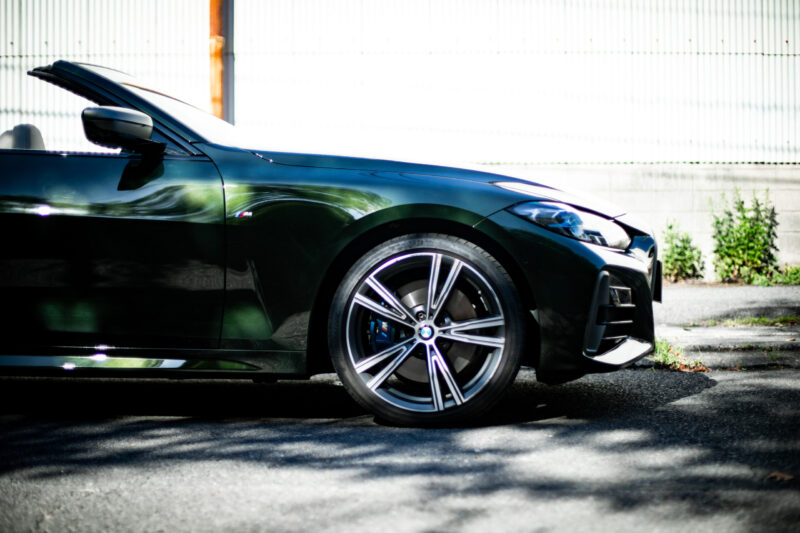 BMW・M440i カブリオレ(2021)直6とオープンエアの贅沢