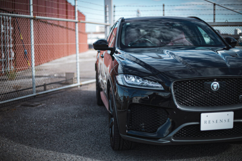 ジャガー・FペイスSVR（2020）他にないこの鼓動