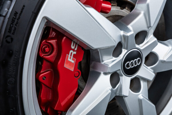 TT RSクーペ 2.5 クワトロ