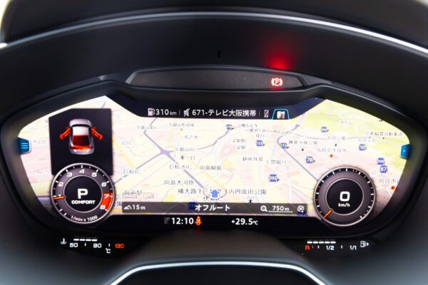 TT RSクーペ 2.5 クワトロ