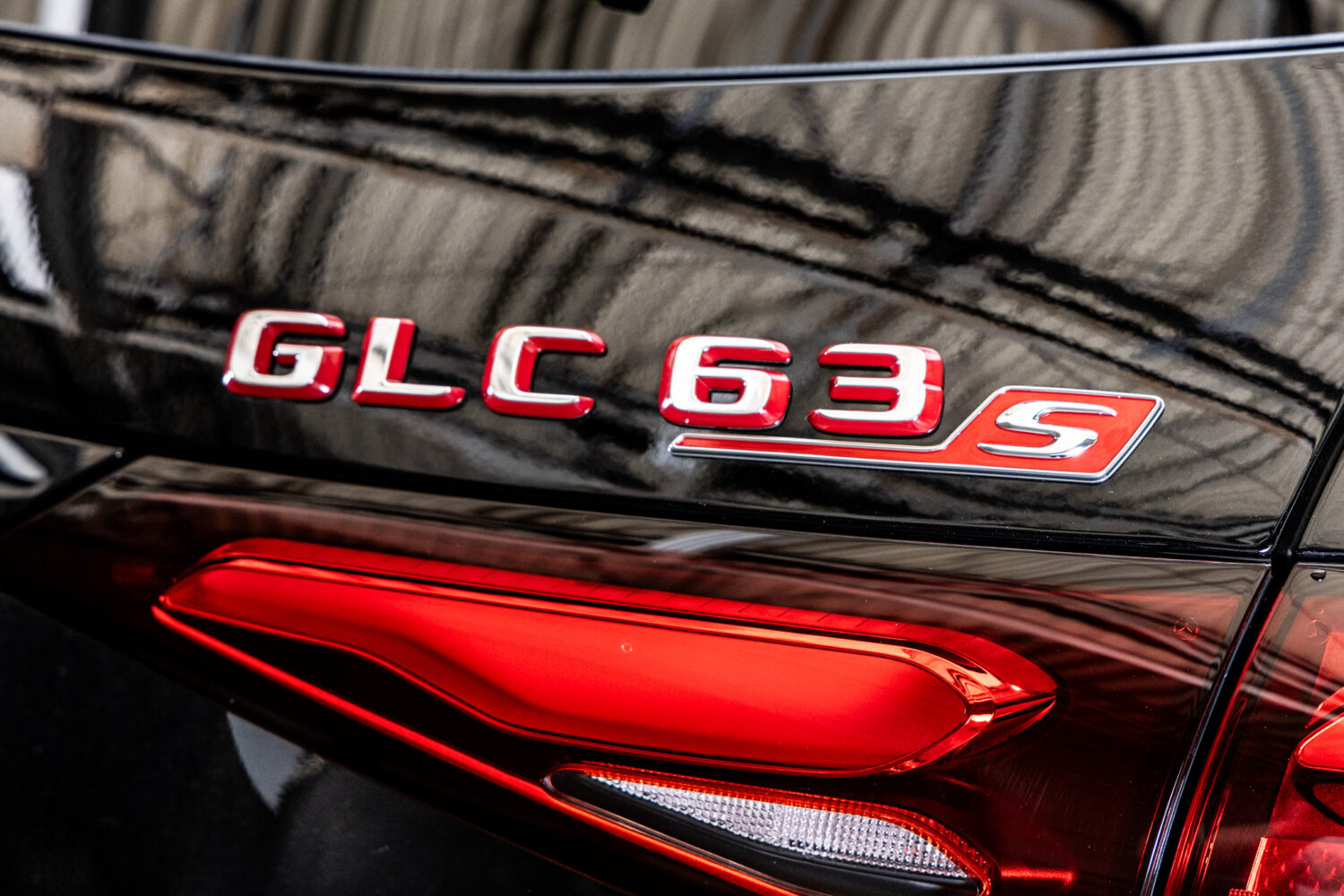 GLCクラス GLC63S Eパフォーマンス 4WD