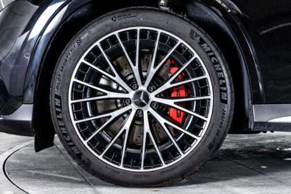 GLCクラス GLC63S Eパフォーマンス 4WD