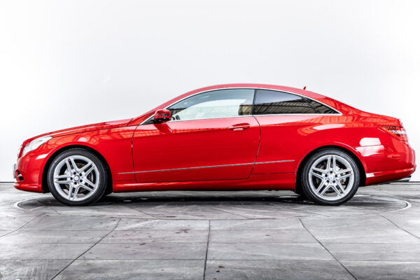 Eクラスクーペ E350BlueEFFICIENCY AMGスポーツパッケージ