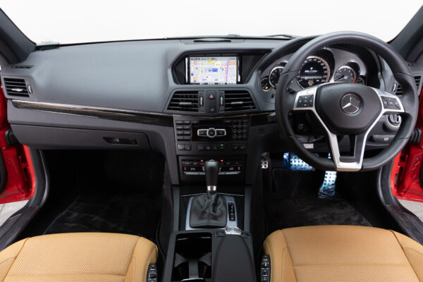 Eクラスクーペ E350BlueEFFICIENCY AMGスポーツパッケージ