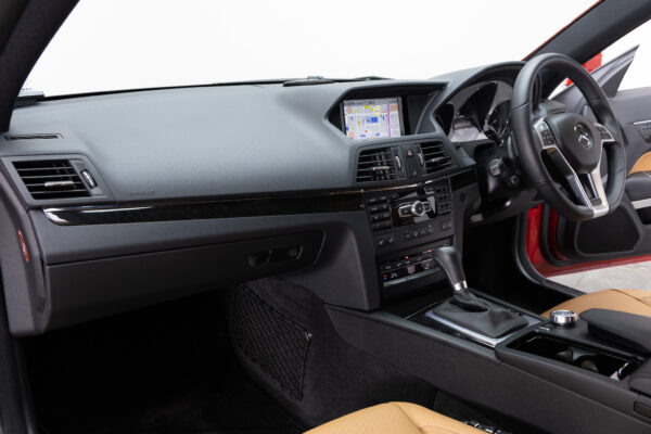 Eクラスクーペ E350BlueEFFICIENCY AMGスポーツパッケージ