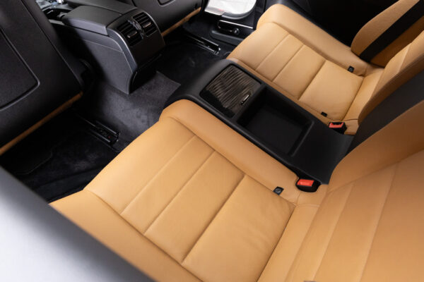 Eクラスクーペ E350BlueEFFICIENCY AMGスポーツパッケージ