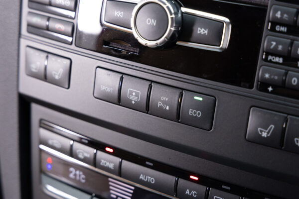Eクラスクーペ E350BlueEFFICIENCY AMGスポーツパッケージ