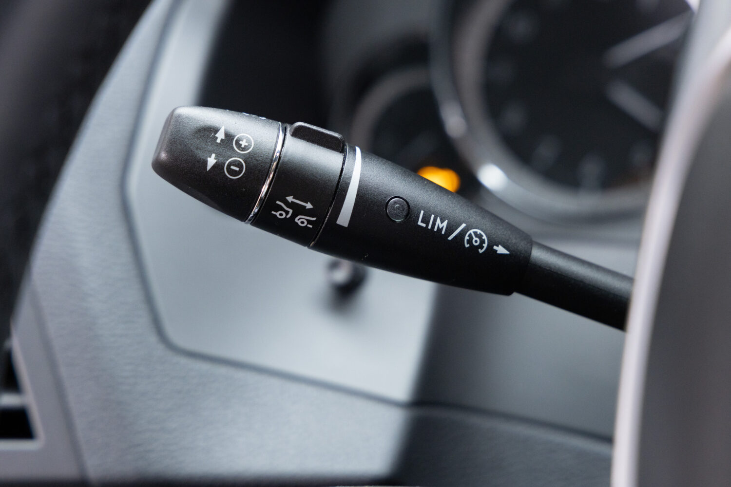 Eクラスクーペ E350BlueEFFICIENCY AMGスポーツパッケージ