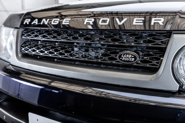 レンジローバースポーツ 5.0V8 4WD