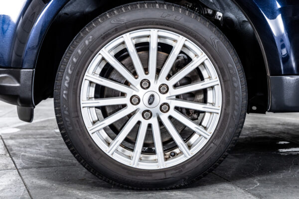 レンジローバースポーツ 5.0V8 4WD
