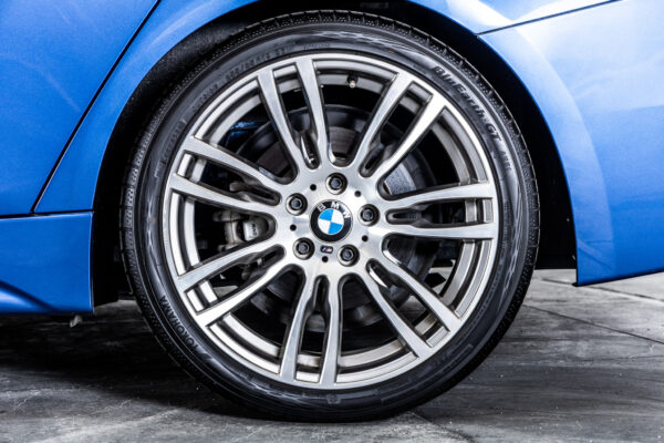 3シリーズツーリング 330i Mスポーツ