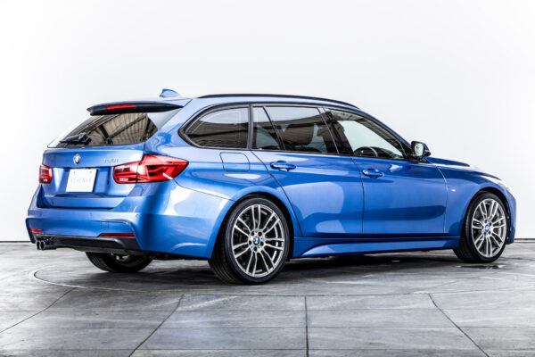 3シリーズツーリング 330i Mスポーツ