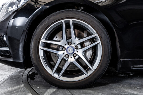 Sクラス S550ロング AMGスポーツパッケージ
