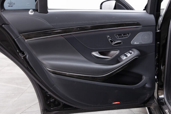 Sクラス S550ロング AMGスポーツパッケージ