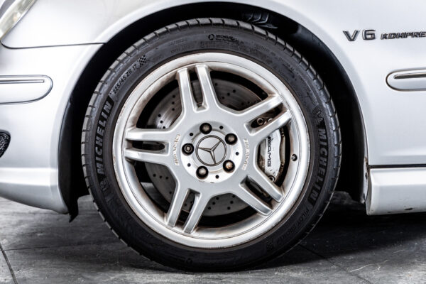 Cクラスステーションワゴン C32