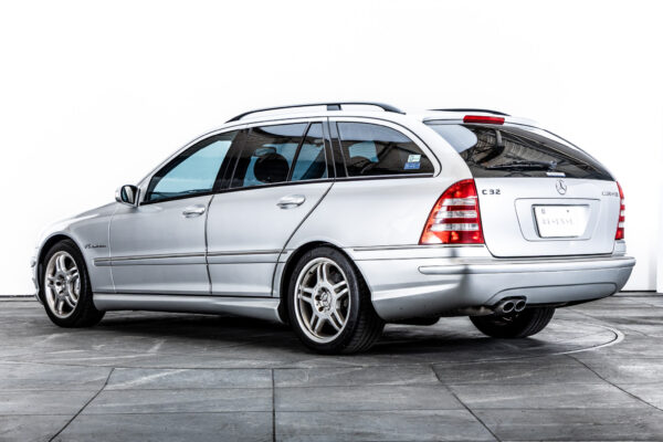 Cクラスステーションワゴン C32