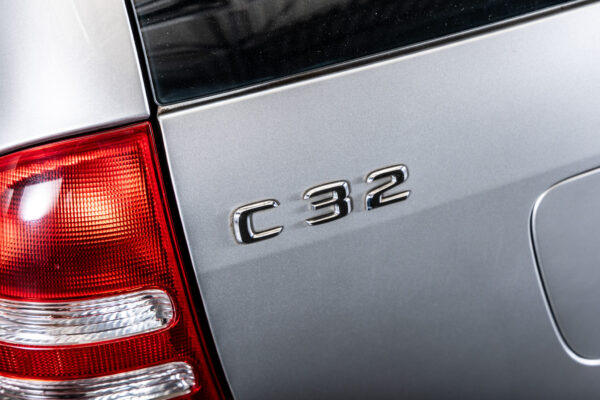 Cクラスステーションワゴン C32