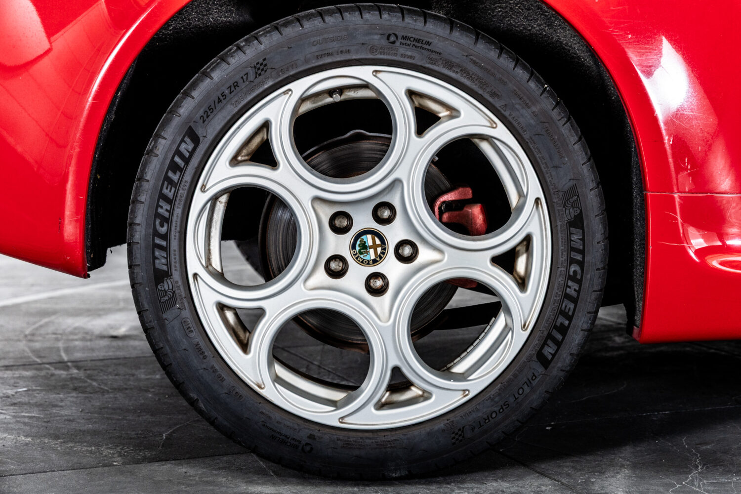 アルファ147 GTAセレスピード