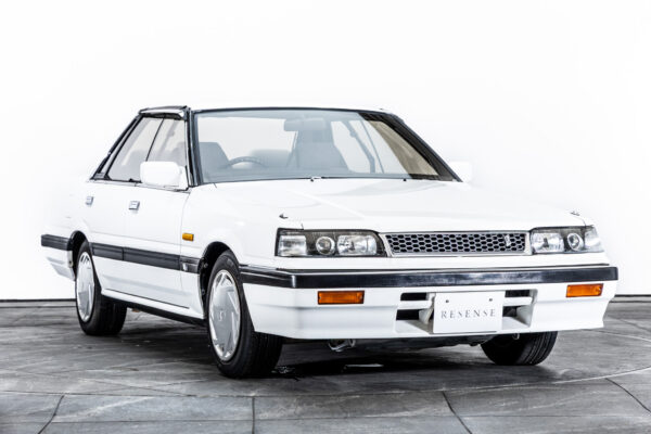 スカイライン 2.0 GT