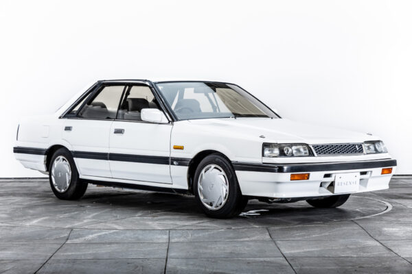 スカイライン 2.0 GT