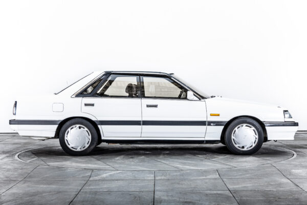 スカイライン 2.0 GT