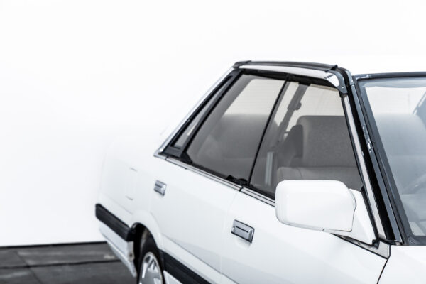 スカイライン 2.0 GT