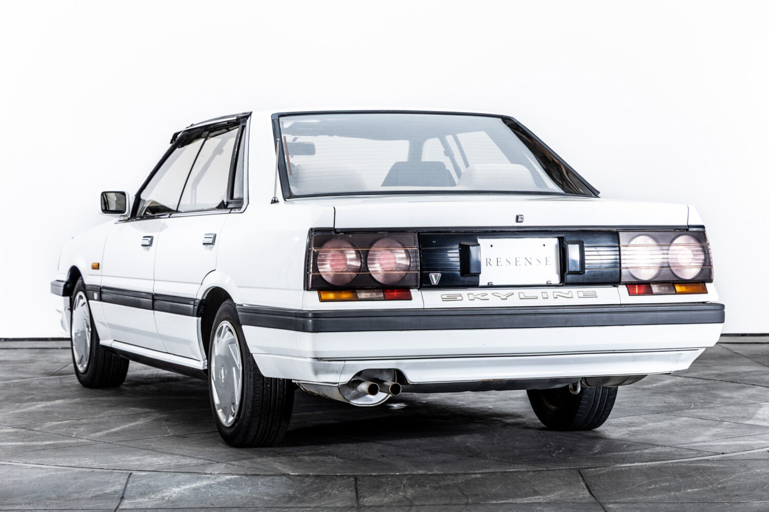 スカイライン 2.0 GT