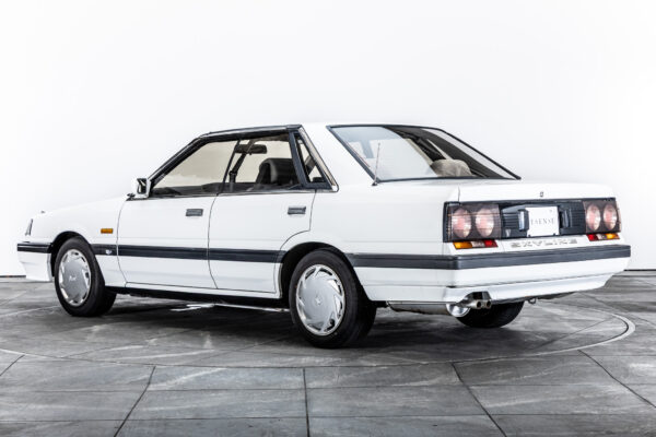 スカイライン 2.0 GT