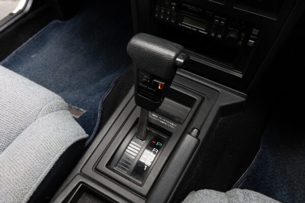 スカイライン 2.0 GT