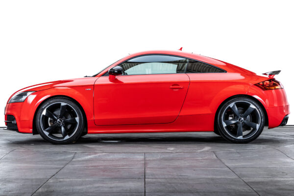 TTクーペ 1.8TFSI Sラインコンペティション