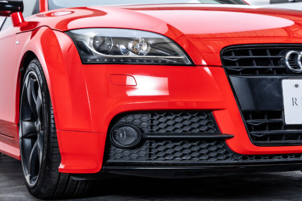 TTクーペ 1.8TFSI Sラインコンペティション