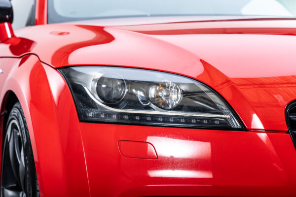TTクーペ 1.8TFSI Sラインコンペティション