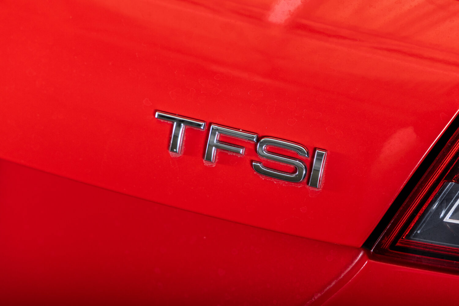 TTクーペ 1.8TFSI Sラインコンペティション