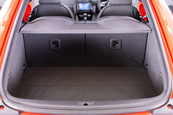 TTクーペ 1.8TFSI Sラインコンペティション