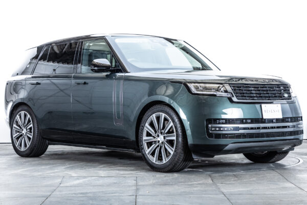 レンジローバー オートバイオグラフィ4.4L P530 LWB 4WD