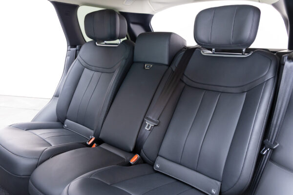 レンジローバー オートバイオグラフィ4.4L P530 LWB 4WD