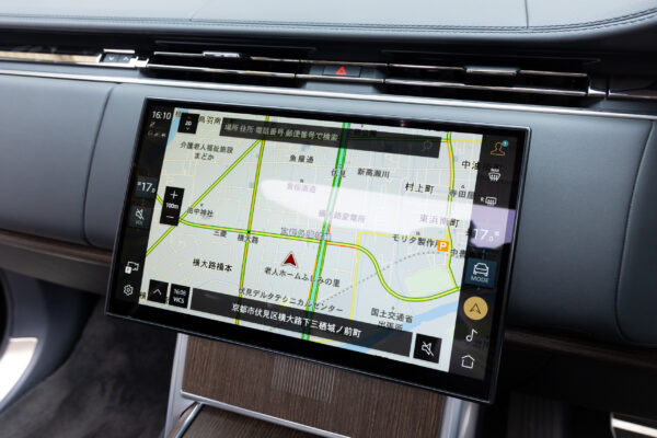 レンジローバー オートバイオグラフィ4.4L P530 LWB 4WD