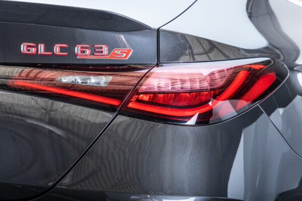 GLCクーペ GLC63S Eパフォーマンス 4WD